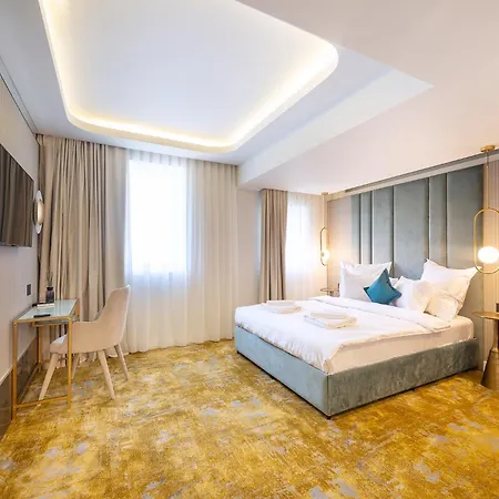 Yasu Luxury * בוקרשט