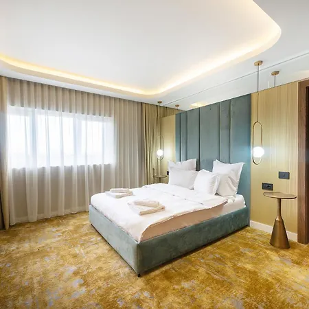 Yasu Luxury Apartment