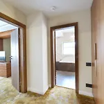Yasu Luxury Apartment