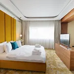 Yasu Luxury Apartment *