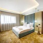 Yasu Luxury Apartment