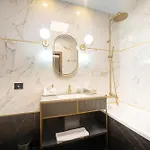 Yasu Luxury Apartment *